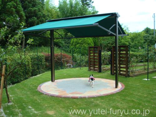 自宅に芝のドッグランを 福岡 北九州 エクステリア 外構 庭のデザイン 遊庭風流